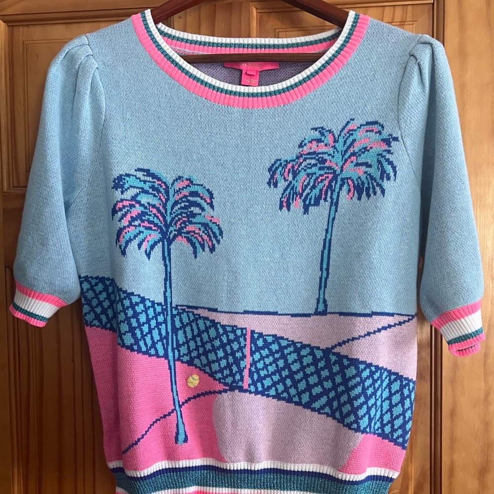 Lilly Pulitzer Short Sleeve sweater, Size Small